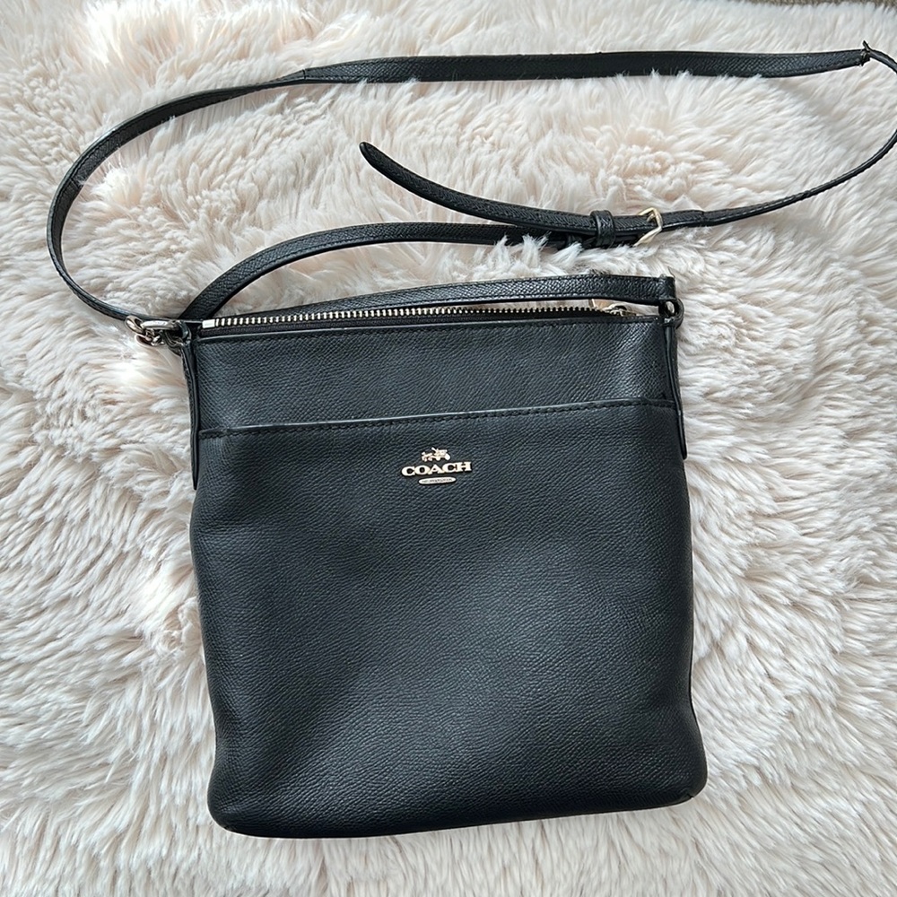 Coach crossbody purse